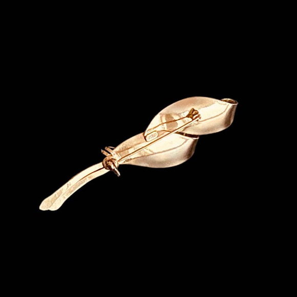 Austria Goldtone Leaf Pin Green Faux Jadeite Cabochons Brushed and Shiny Finish - Picture 2 of 5